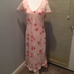 🌸Gorgeous Lightweight Floral Dressy Dress 💗